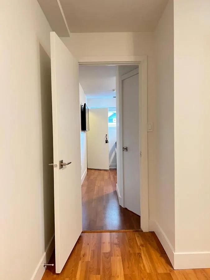 Newly Renovated Walkout Basement In Vancouver With Separate Entrance 0*,  Canada